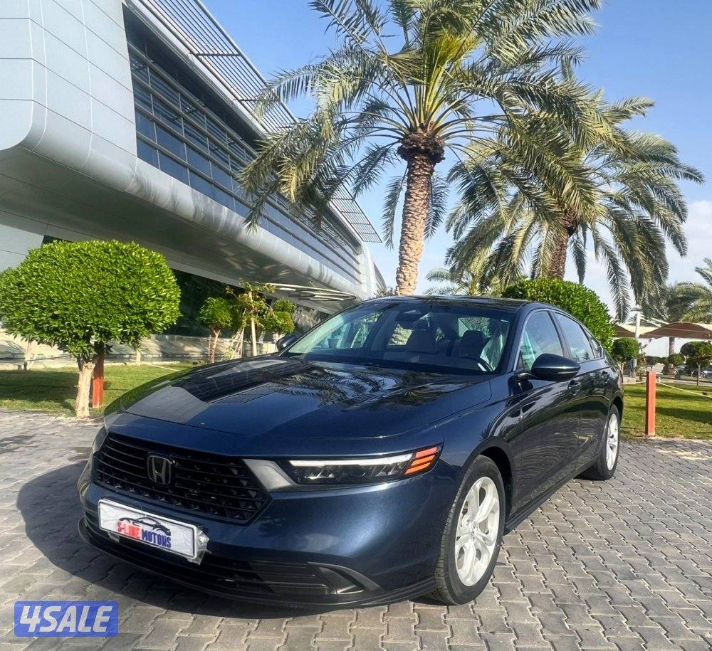للبيع هوندا اكورد موديل 2023 عداد 32 ألف كيلو صبغ وكاله تحت الكفالة1