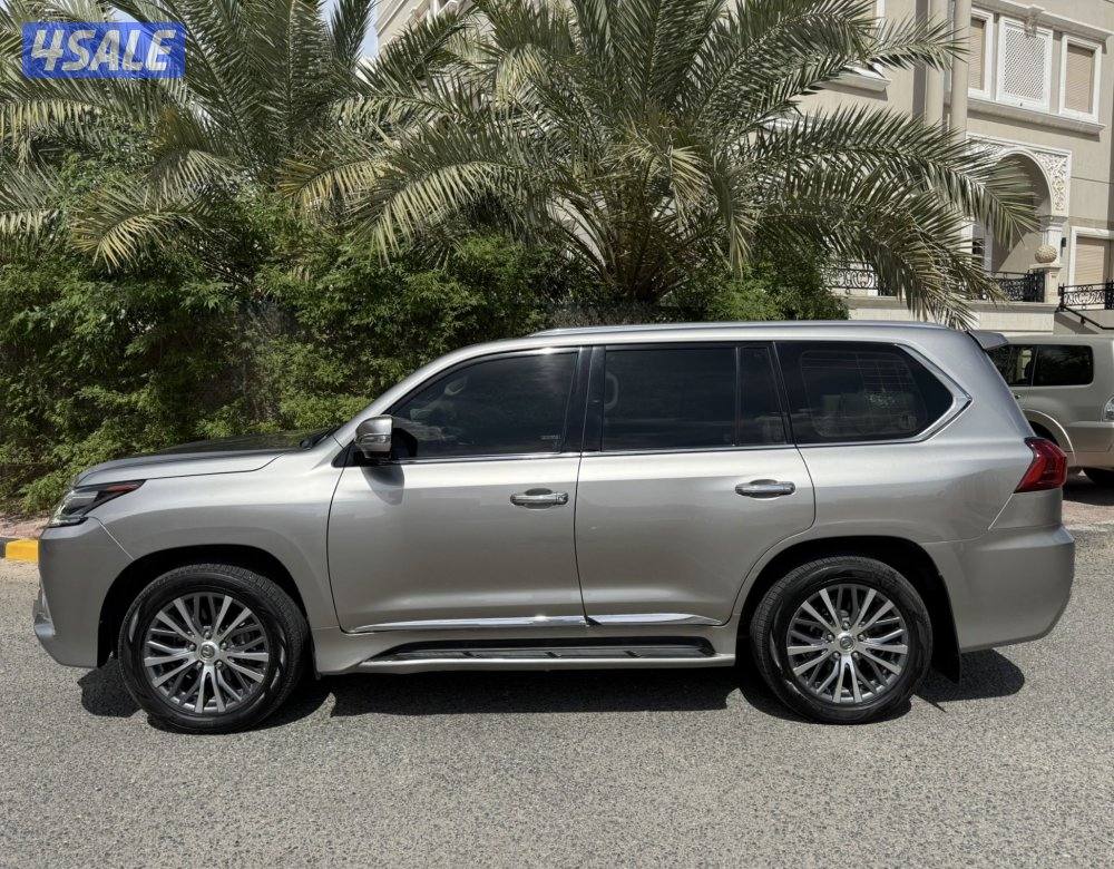 للبيع لكزس 2017 درجه ثانيه1