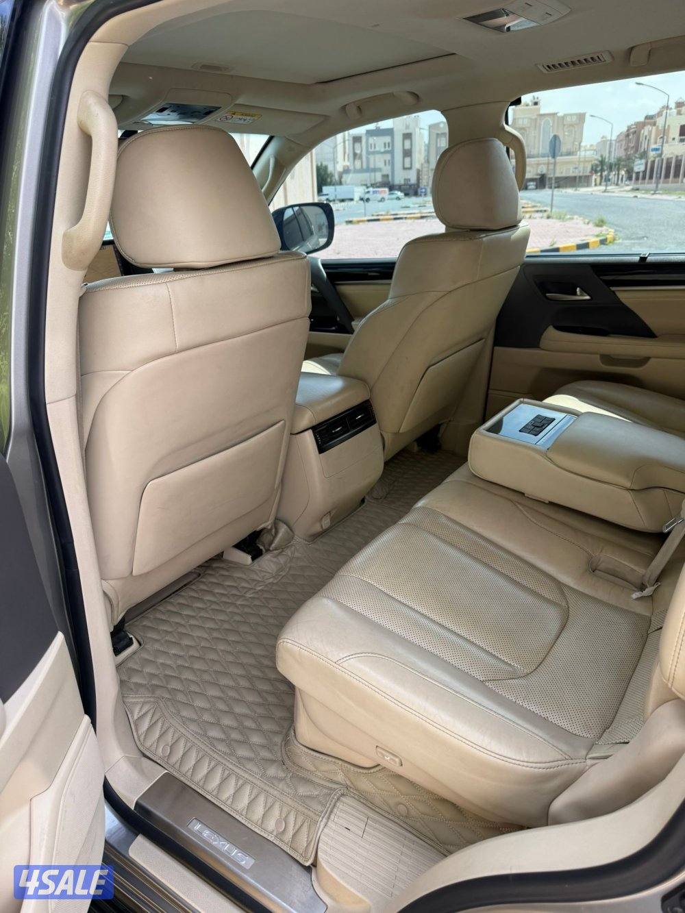 للبيع لكزس 2017 درجه ثانيه9