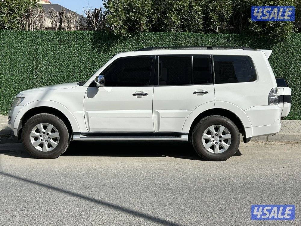 للبيع باجيرو بحالة ممتاز شرط الفحص قير، مكينة ، شاصي ، صبغ الوكالة0