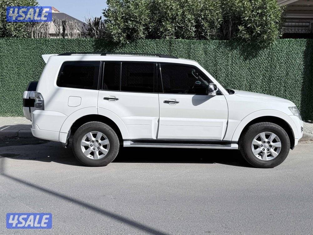 للبيع باجيرو بحالة ممتاز شرط الفحص قير، مكينة ، شاصي ، صبغ الوكالة2