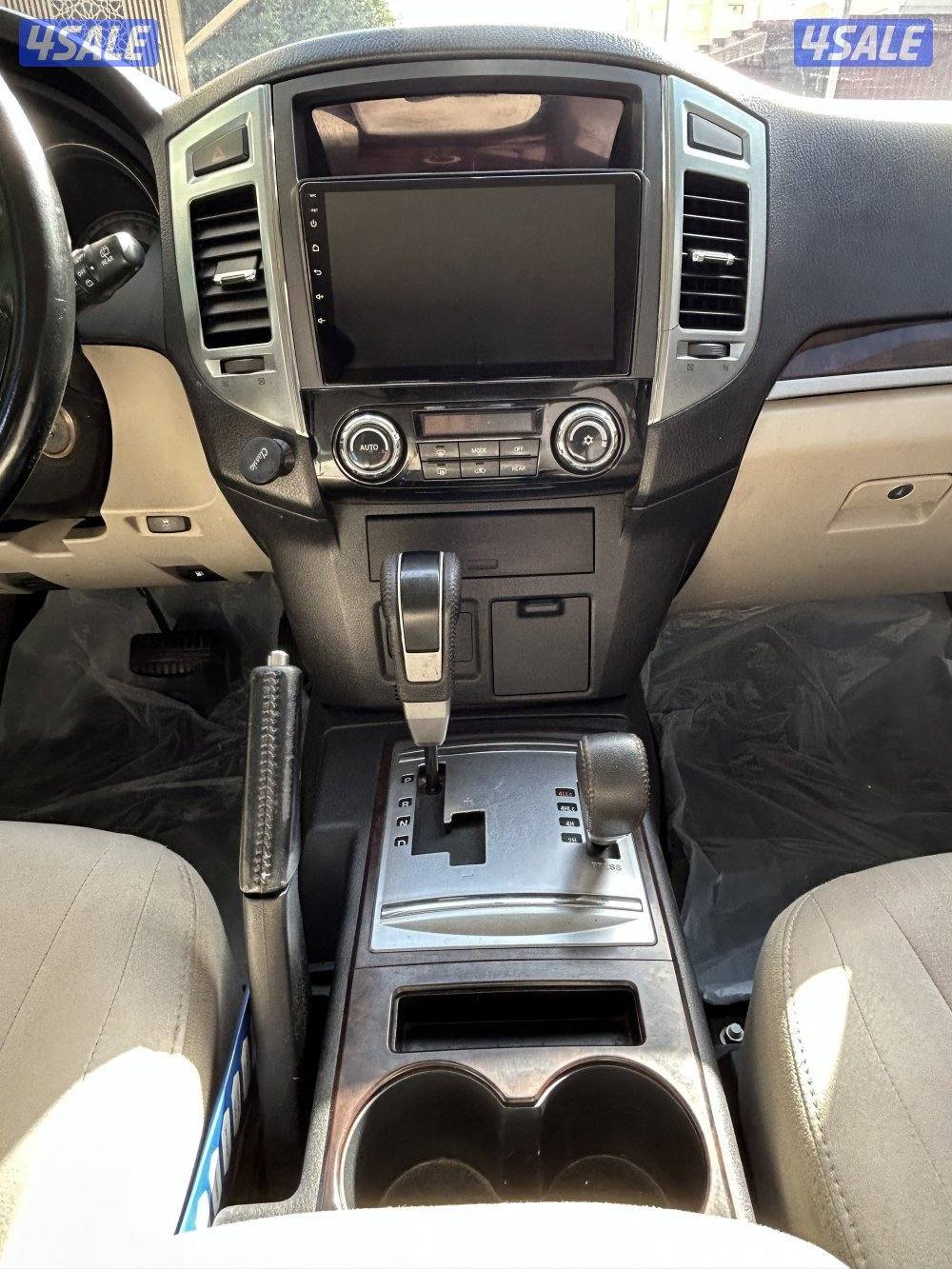 للبيع باجيرو بحالة ممتاز شرط الفحص قير، مكينة ، شاصي ، صبغ الوكالة7