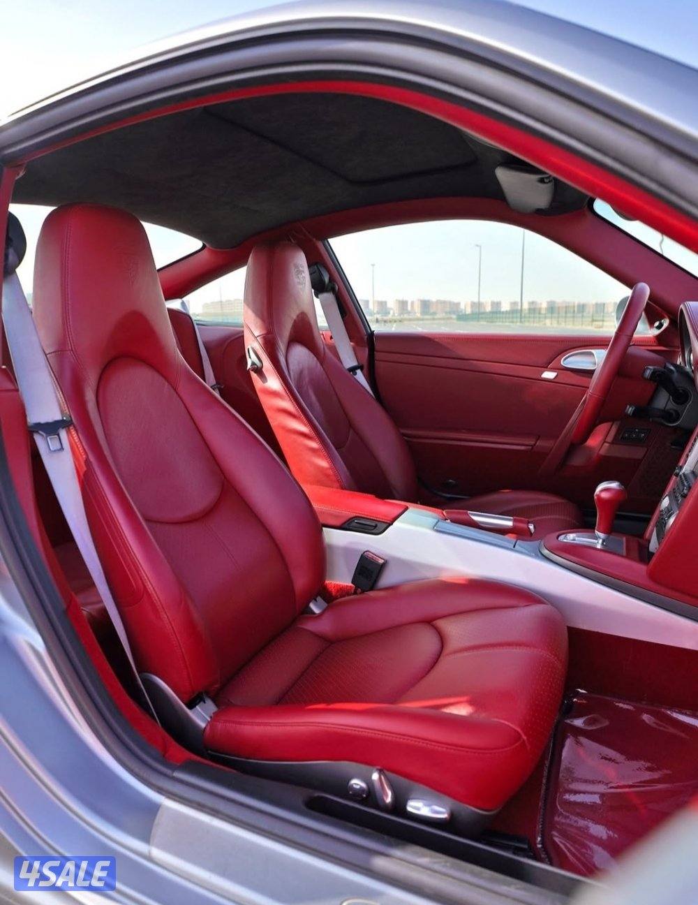 بورش كريرا 412