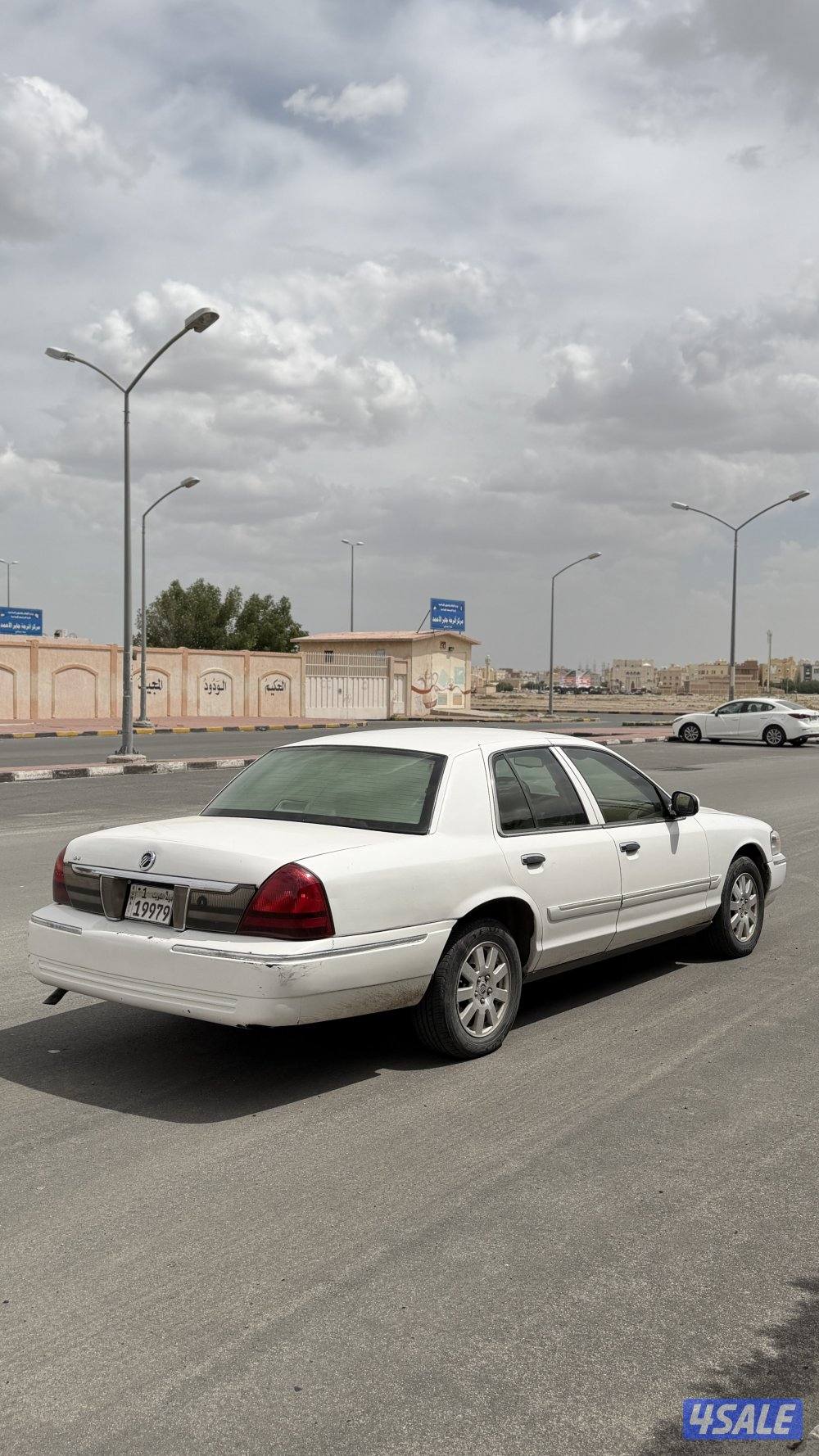 للبيع فورد ماركيز الفل LS3