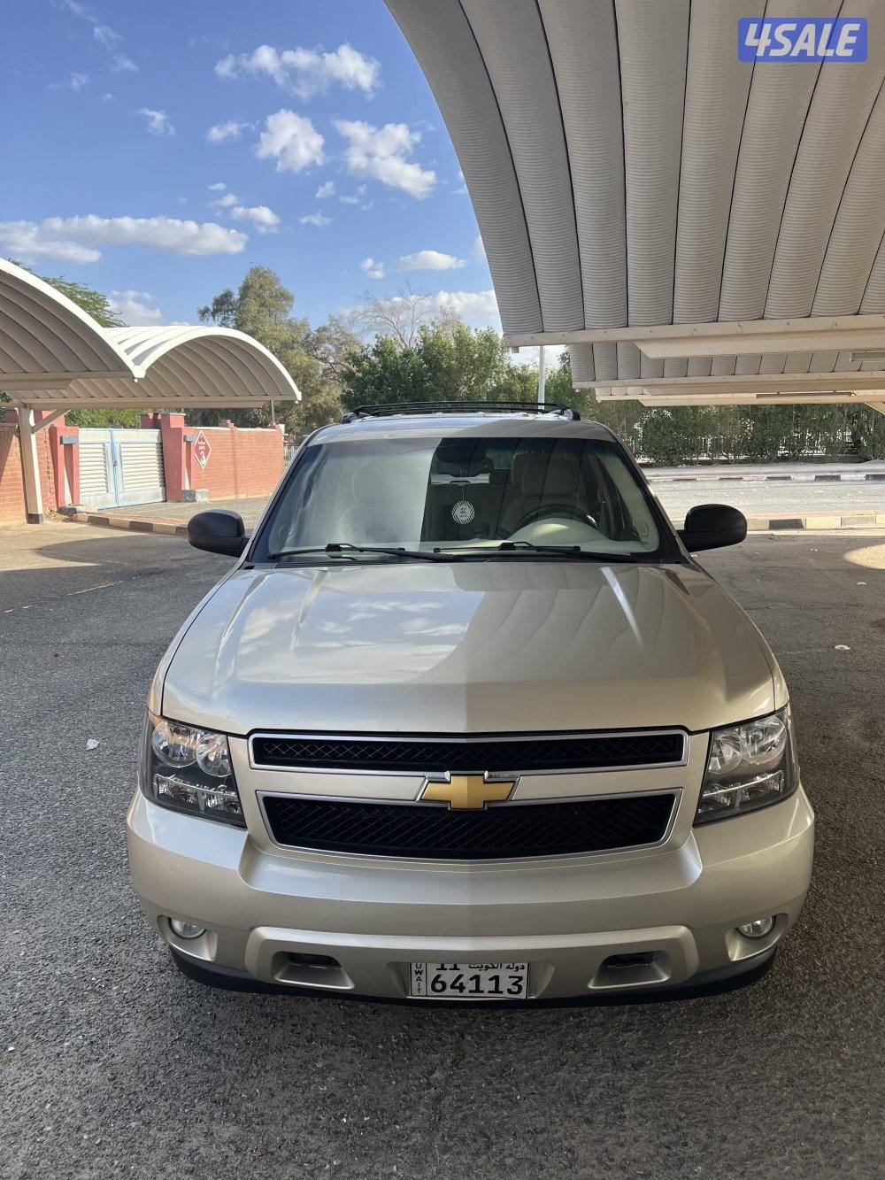 للبيع شفروليه تاهو 2013 نظيف0