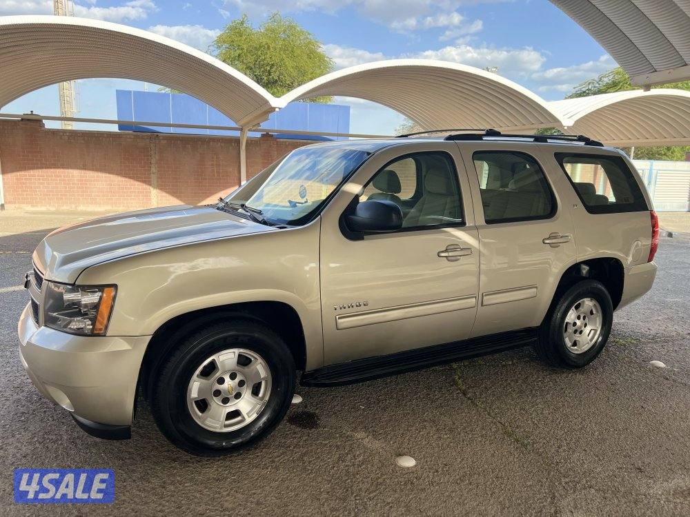 للبيع شفروليه تاهو 2013 نظيف3