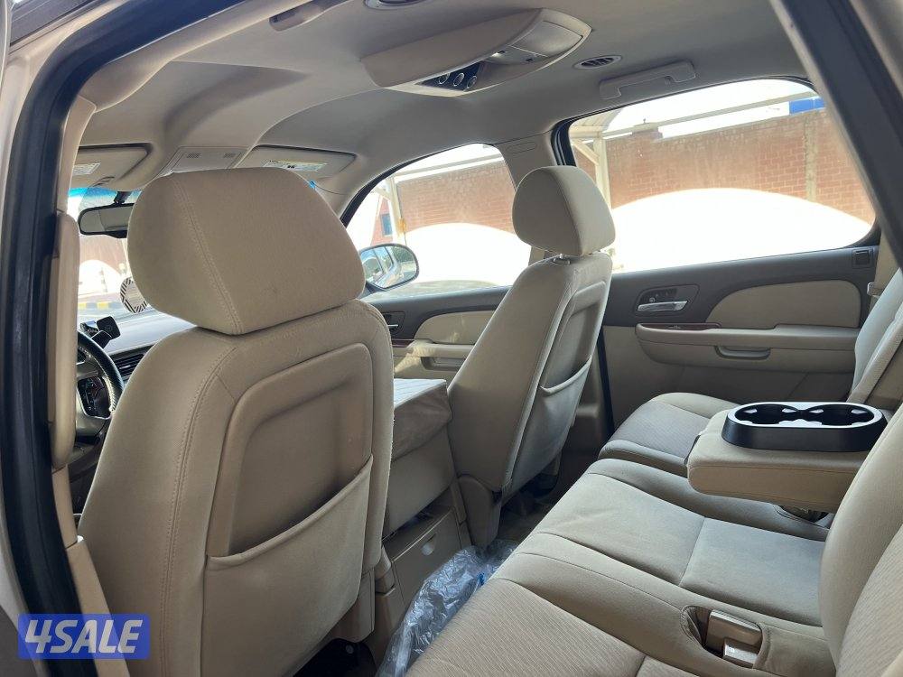 للبيع شفروليه تاهو 2013 نظيف8