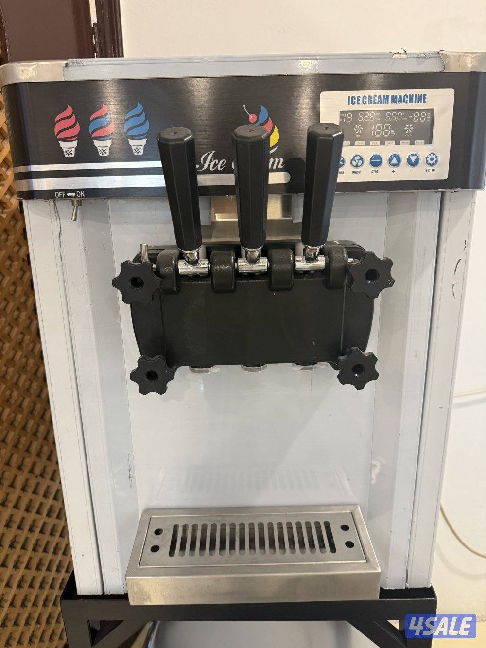 مكينة ايس كريم0