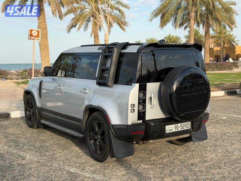 ديفندر 15 ألف فقط8