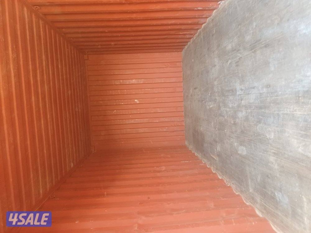 يوجد جميع انواع الحاويات للشحن والتخزين وجميع الاغراض 20 قدم 40 قدم سق6