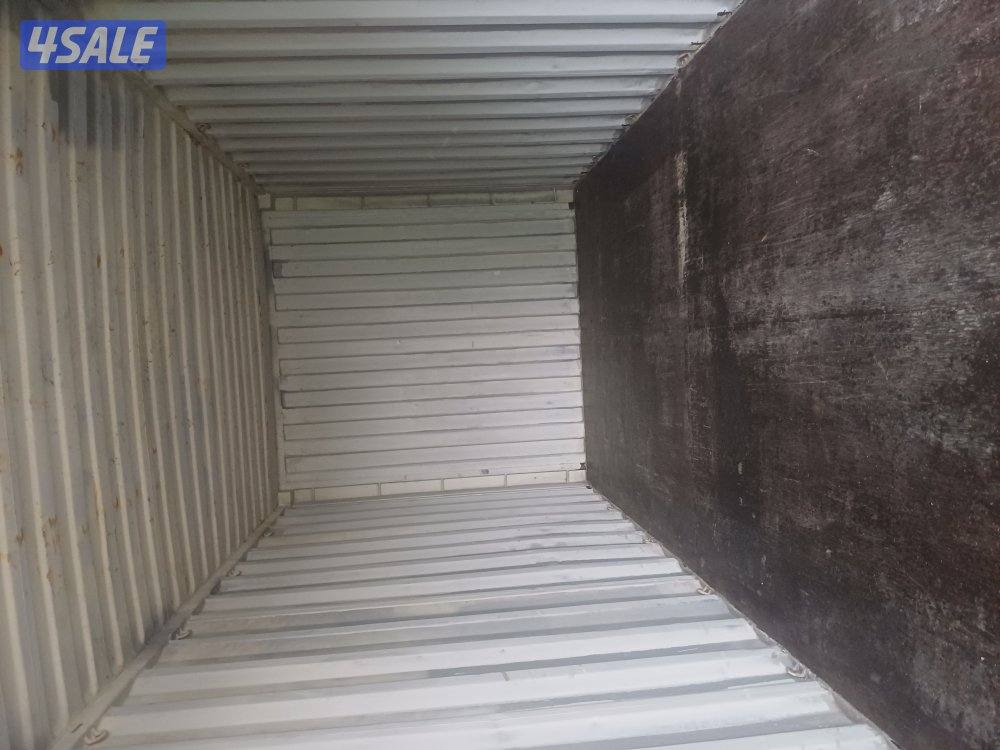 يوجد جميع انواع الحاويات للشحن والتخزين وجميع الاغراض 20 قدم 40 قدم سق15