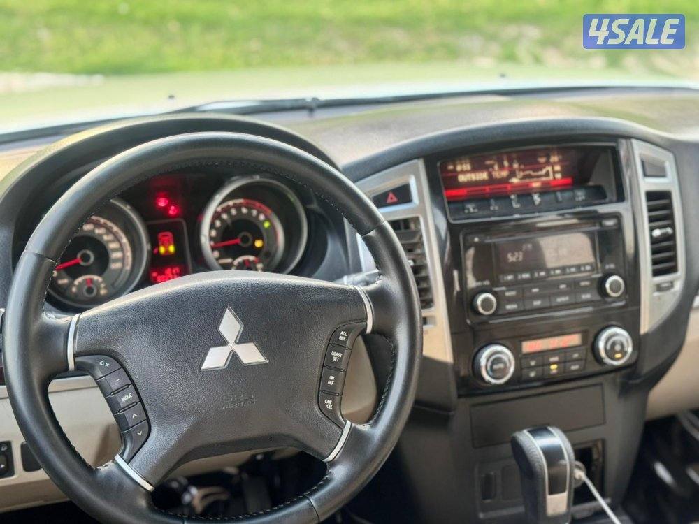 للبيع باجيرو موديل 20188