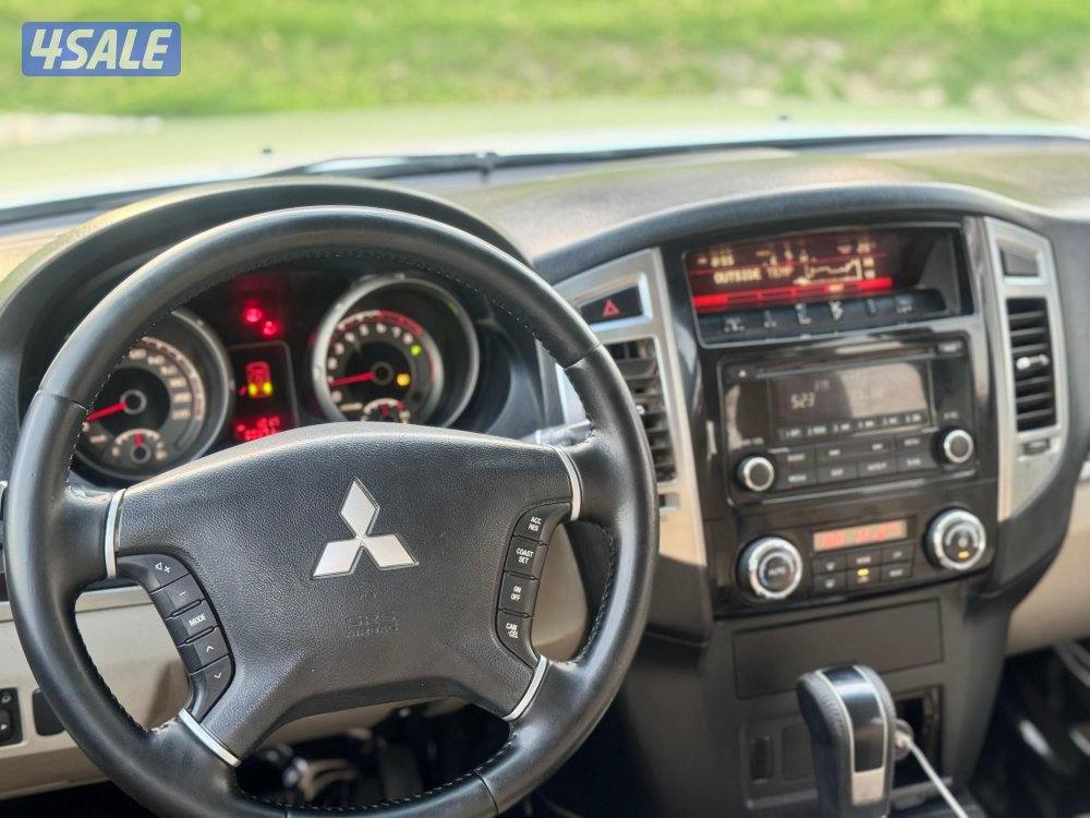 للبيع باجيرو موديل 201810