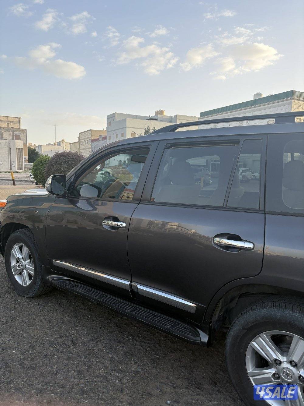 للبيع لاند 20131