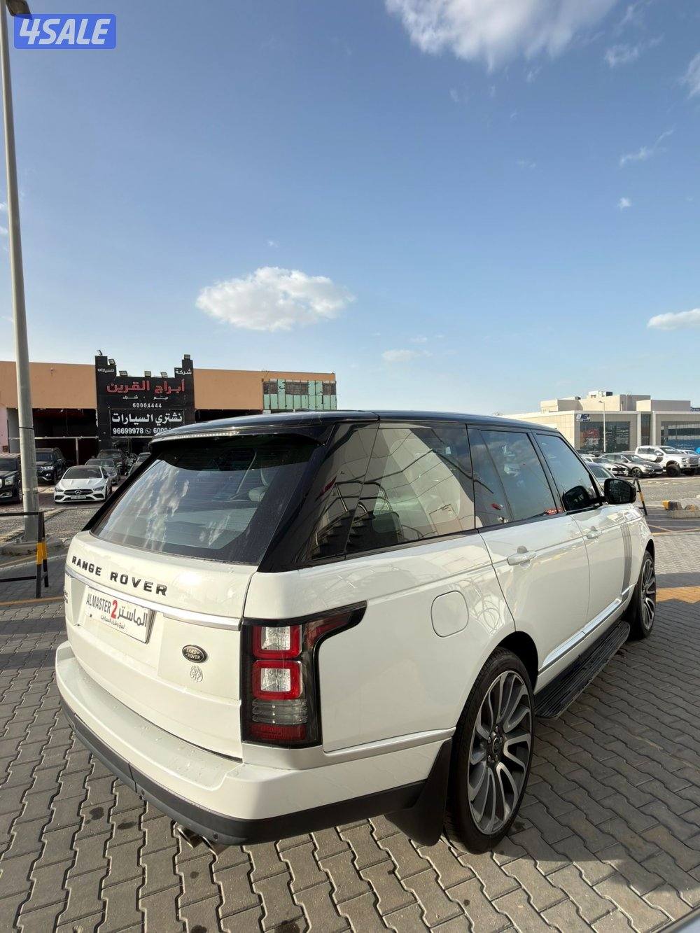 للبيع رنج روفر 2014 صبغ الوكاله عداد 1904