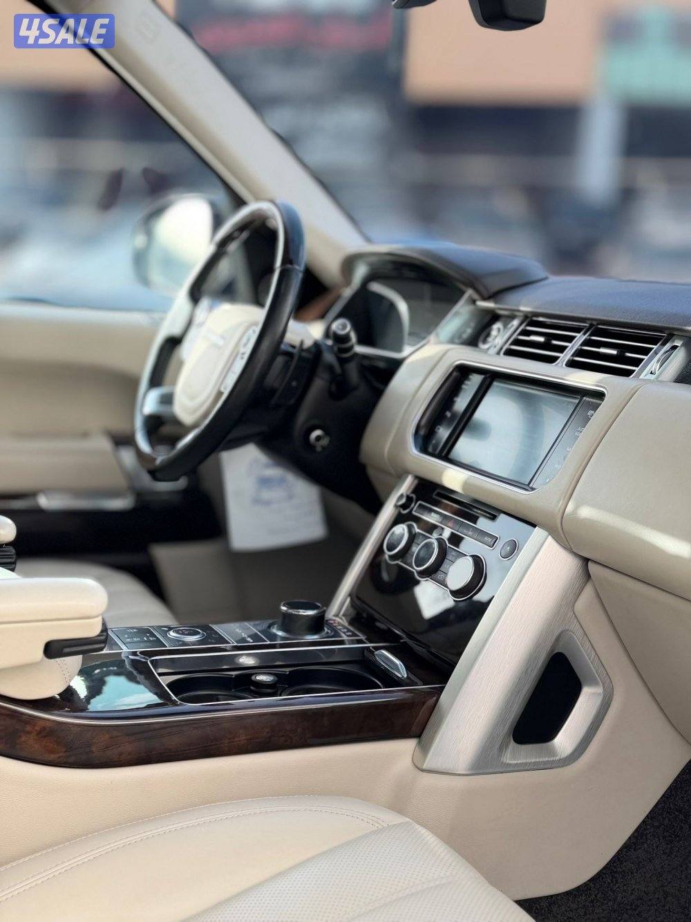 للبيع رنج روفر 2014 صبغ الوكاله عداد 1908