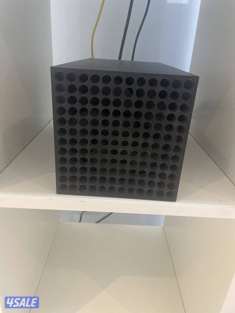 XBOX Series X for sale working with no issue no scratches or problems0