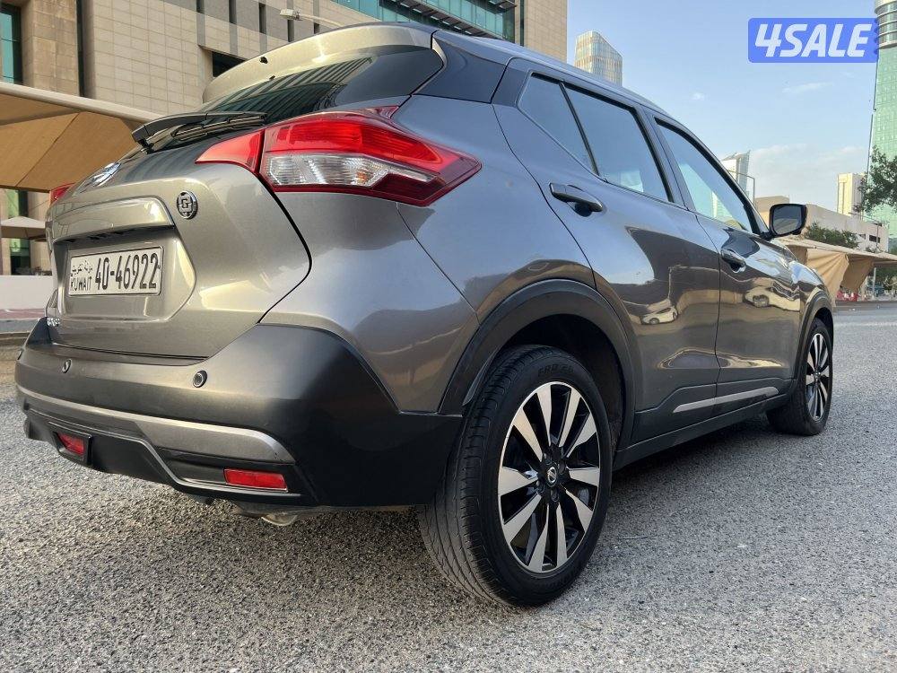 Kicks / 2018 / 97 Km4