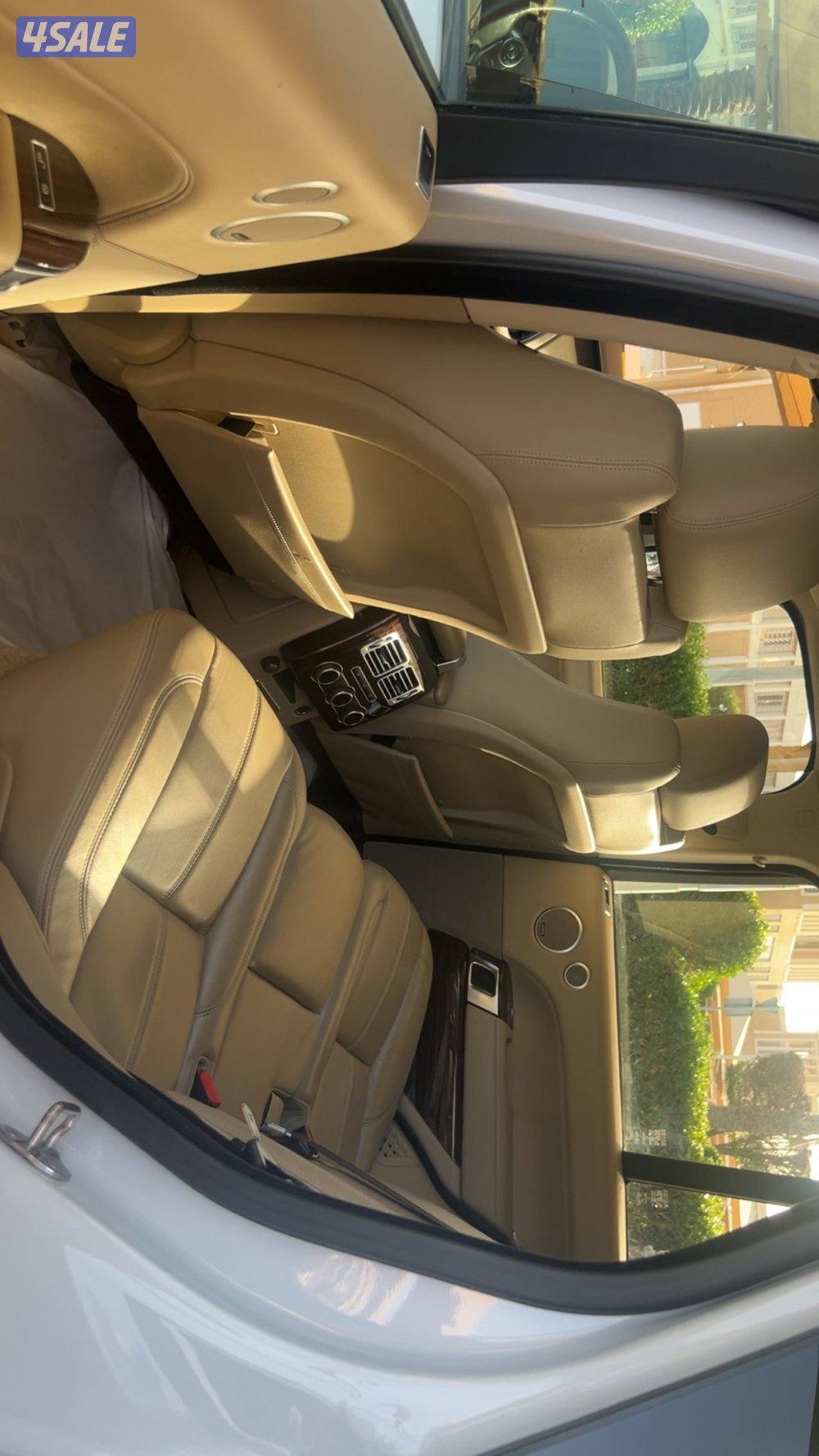 للبيع رنج روفر فوج موديل 2016 8 سلندر ماشي 187 وارد الوكاله شرط الفحص6