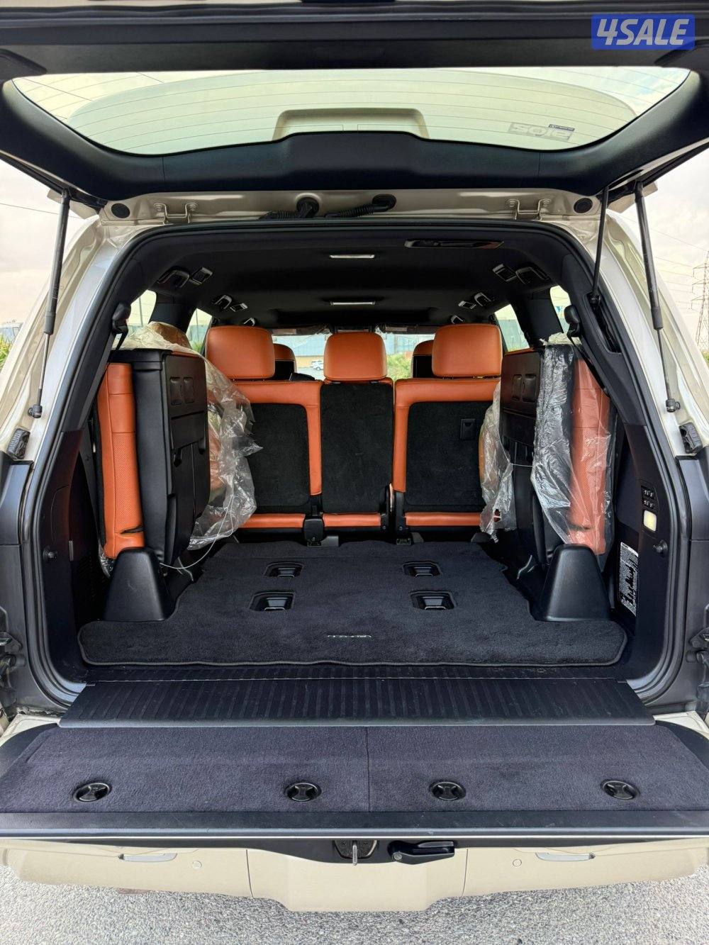 لكزس LX570 موديل ٢٠١٦ وارد الخليج له ملف في الساير11