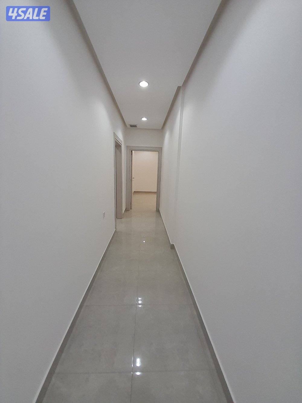 للايجار شقه بالصباحيه ارضيه واول ببلكونه2