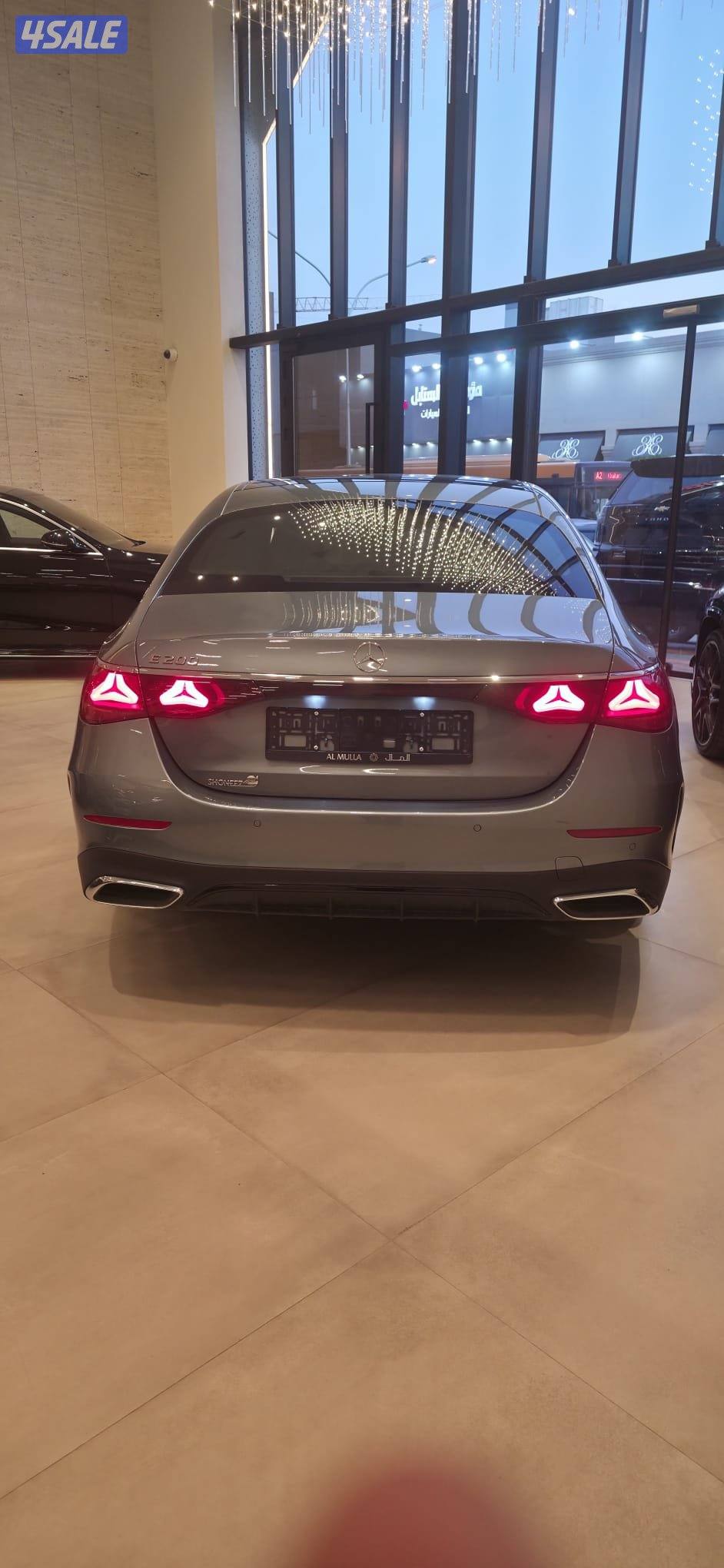 مرسيدس E200  اصفار4