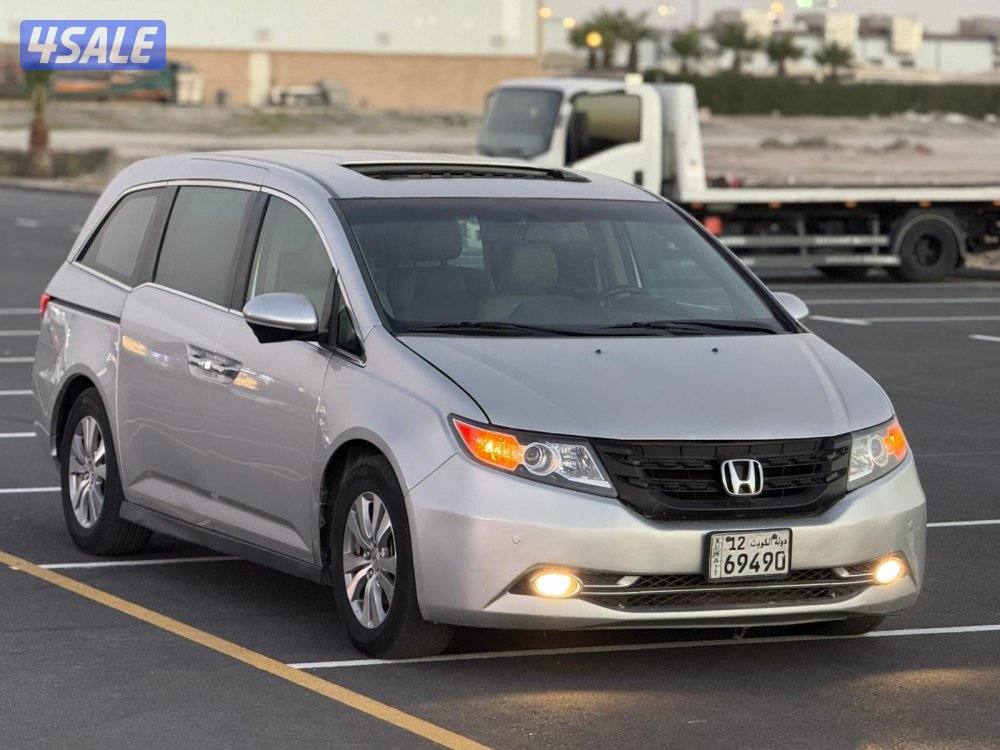 اوديسي مديل 2014 بحاله نضيف جدا3