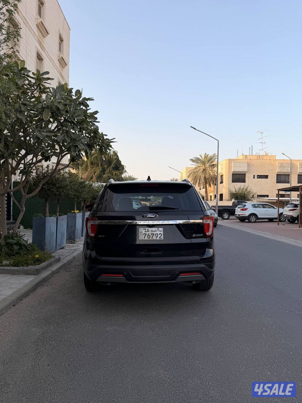 للبيع فور اكسبلورر 2019 صبغ الوكالة ممشى53 الف2