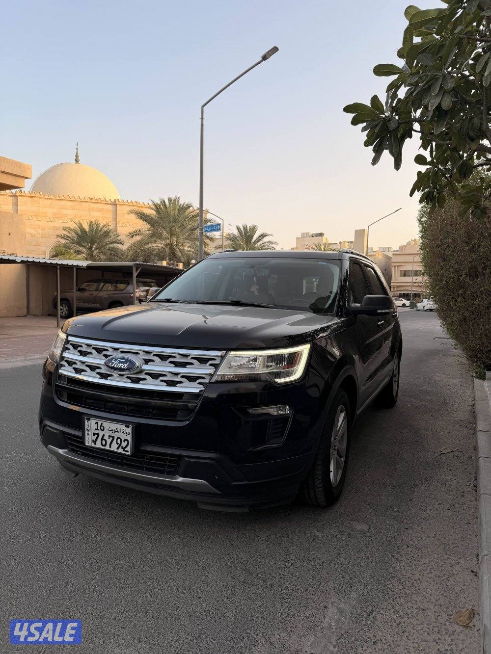 للبيع فور اكسبلورر 2019 صبغ الوكالة ممشى53 الف5