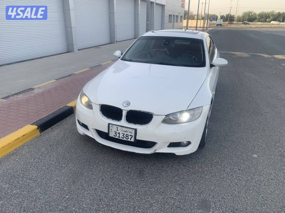 بي ام دبليو 325i3