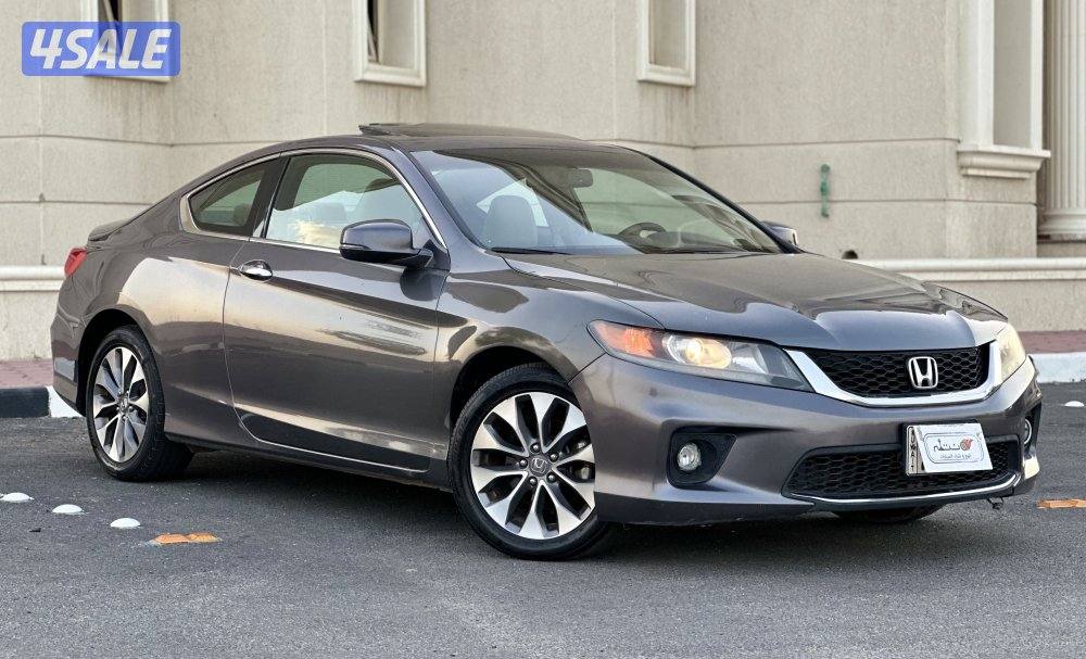 للبيع هوندا اكورد موديل 20150