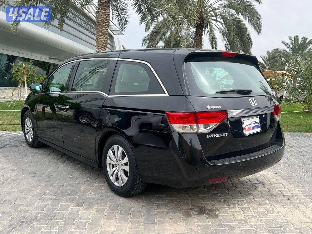 للبيع هوندا اوديسي موديل 2014 عداد 164 صبغ وكالة3