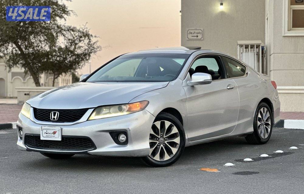 للبيع هوندا اكورد موديل 20136