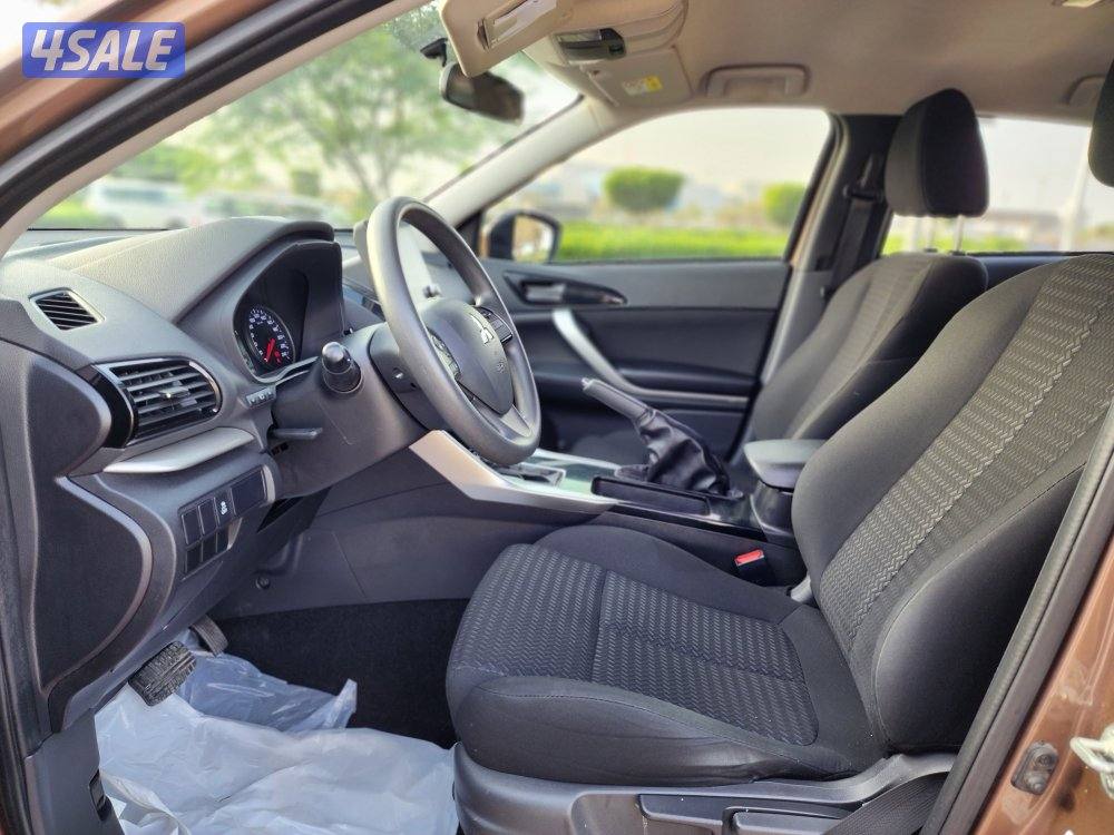 اكليبس كروس موديل 2022 ماكينة 1500 CC عداد91 ألف سرفس منتظم شرط الفحص4