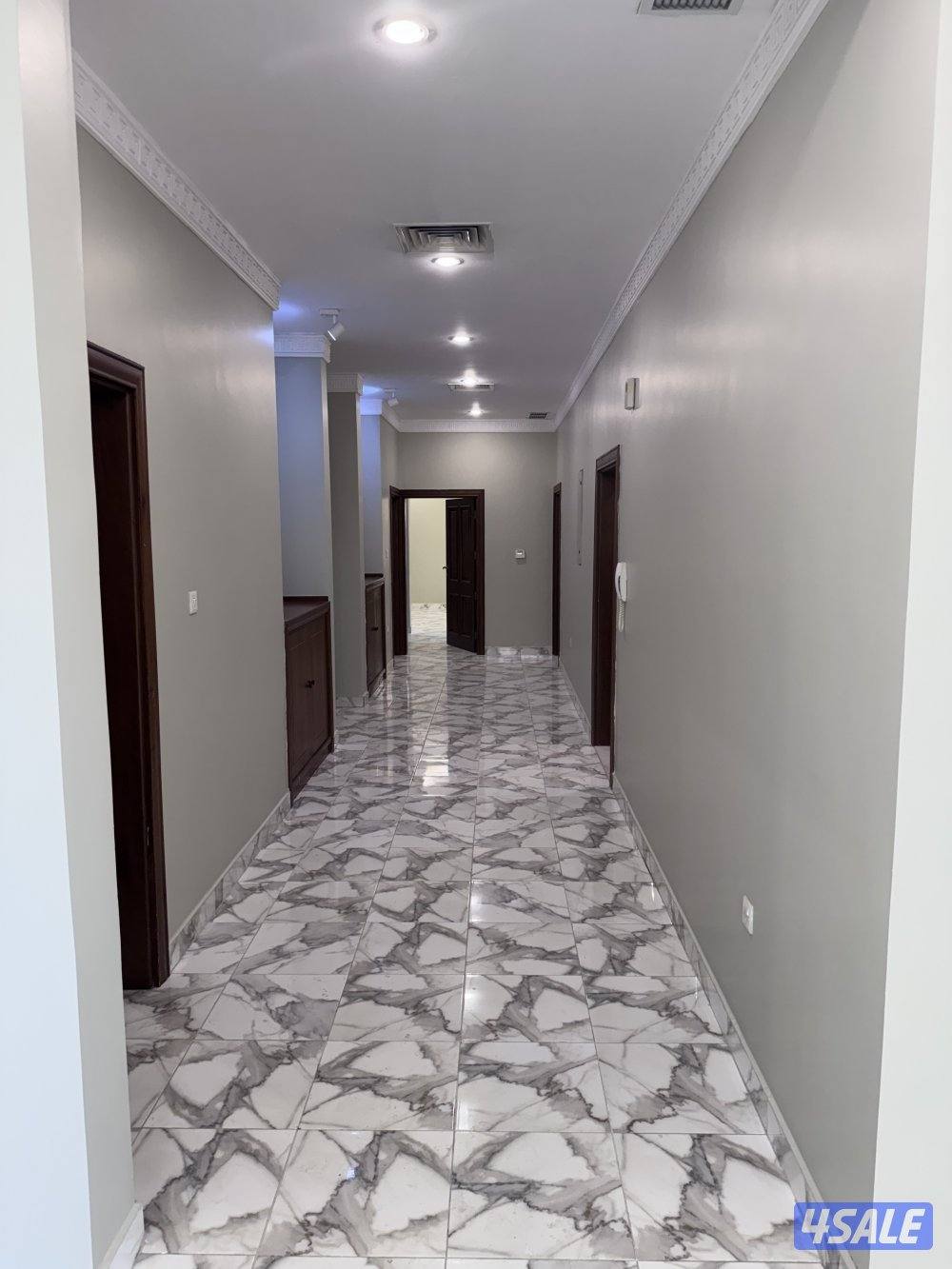 ابو فطيره دور ارضي  تشطيب راقي1