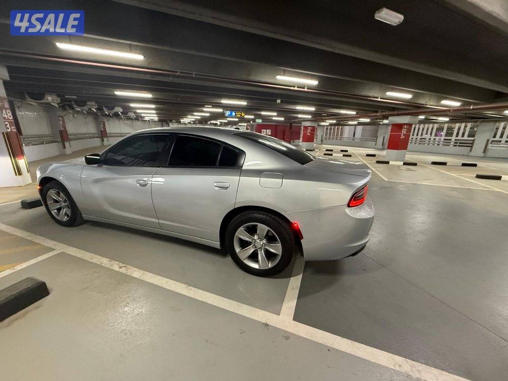 دودج تشارجر SXT موديل 2021 بحالة جيدة جدا2