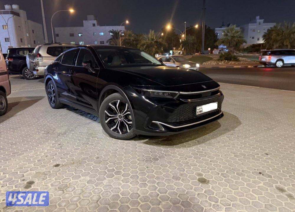 ‏👑  تويوتا كراون 2023 أسود - هايبرد TOYOTA CROWN 👑0