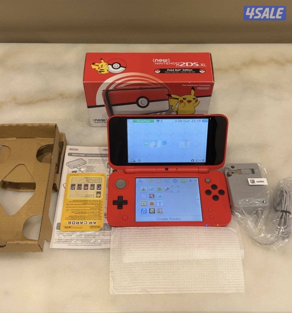 Nintendo 2DS XL Pokeball Edition1