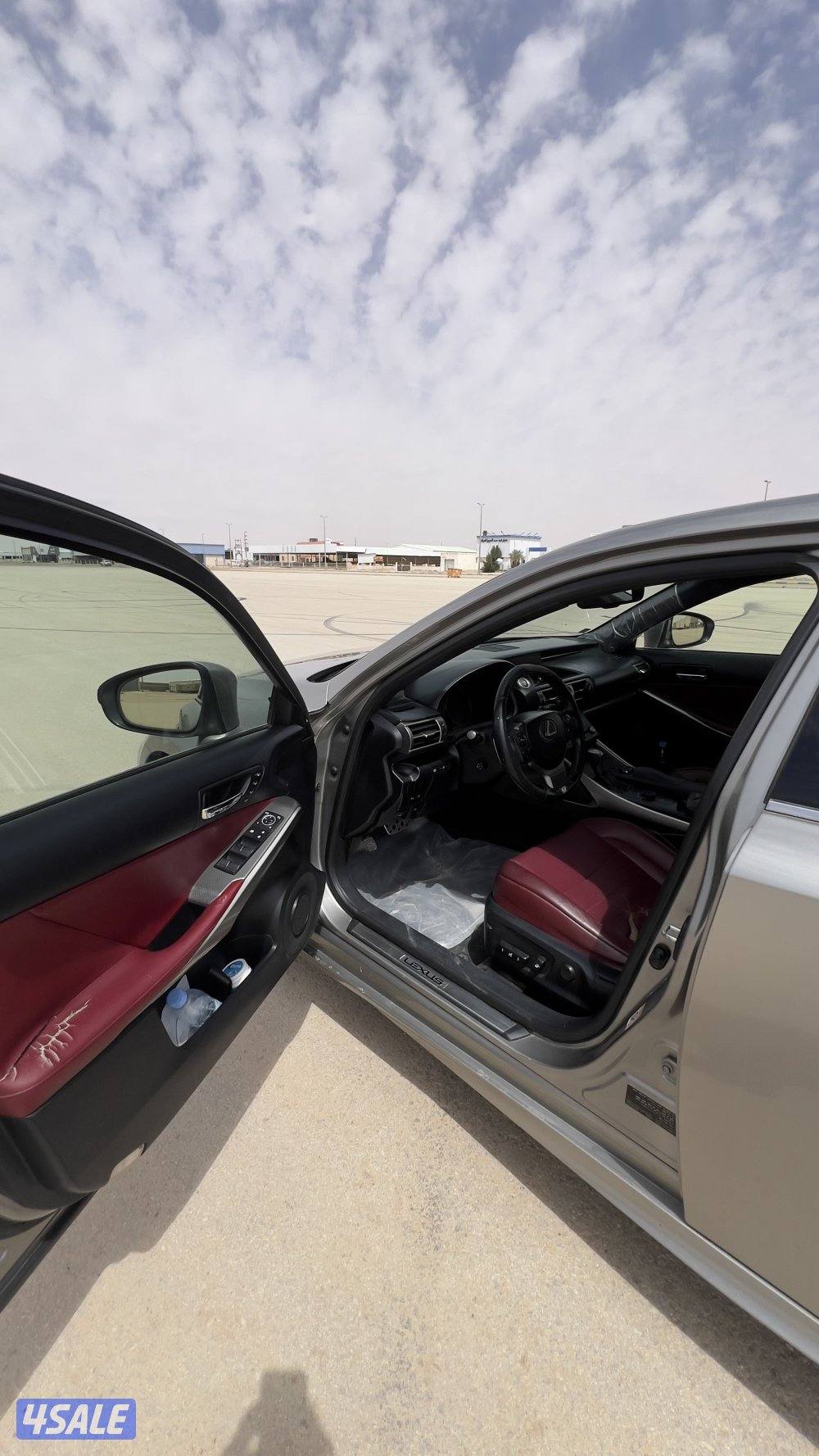 لكزس IS350 F-Sport موديل 20156