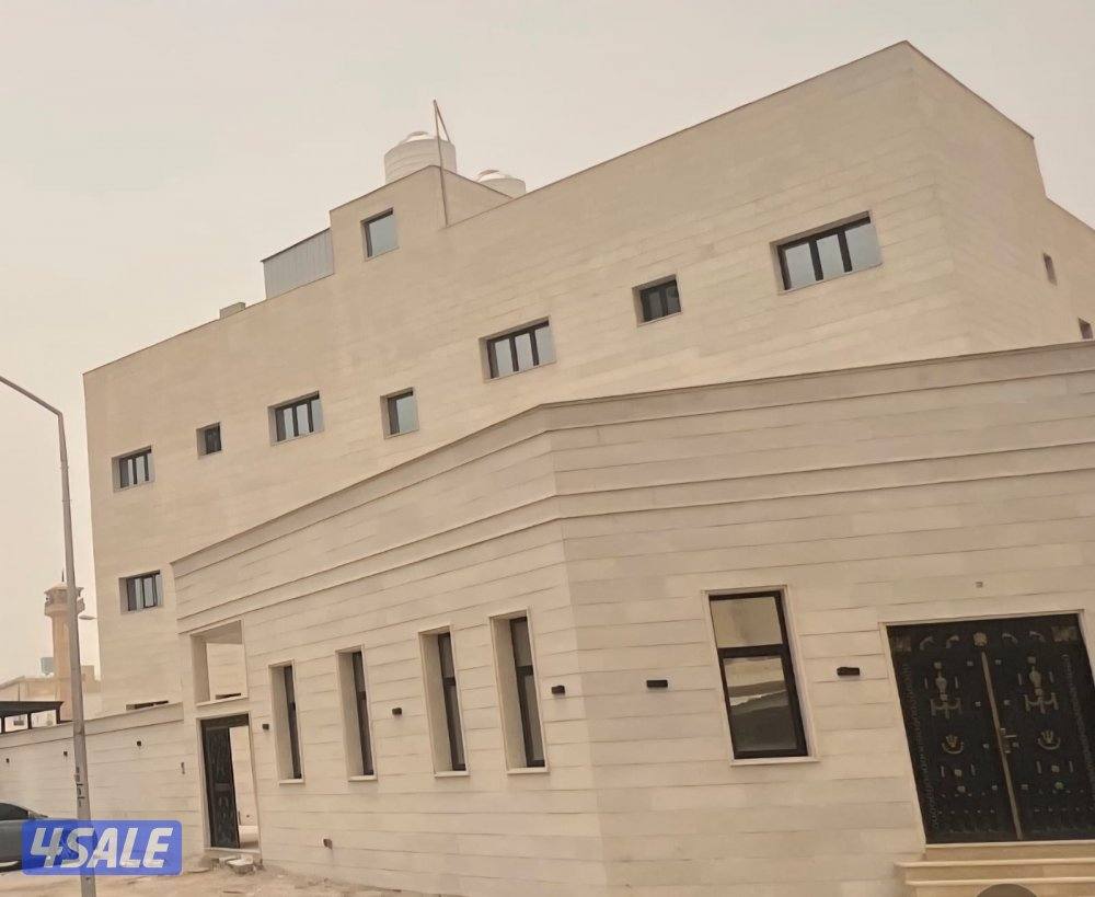 شقه للايجار اربع غرف اربع حمامات الجهرا ٤٠٠0