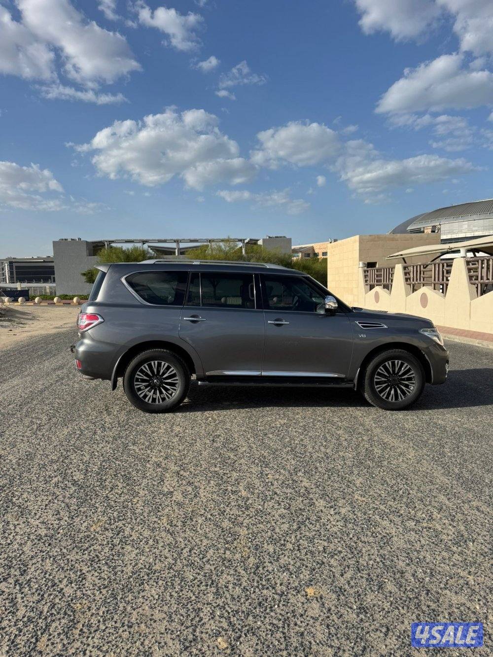 للبيع باترول بلاتينيوم 20156