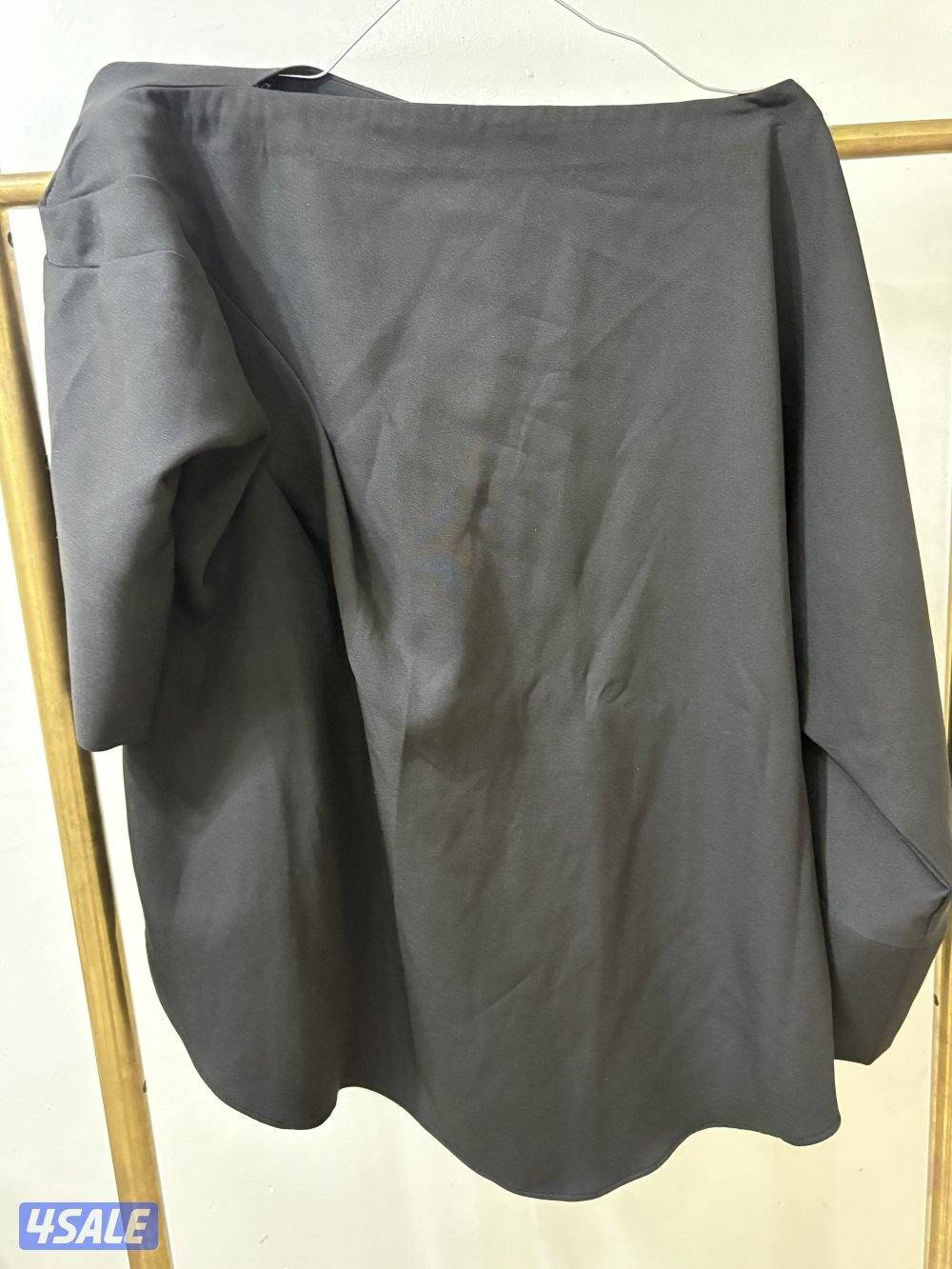 تنورة وبلوزه الون اسود0