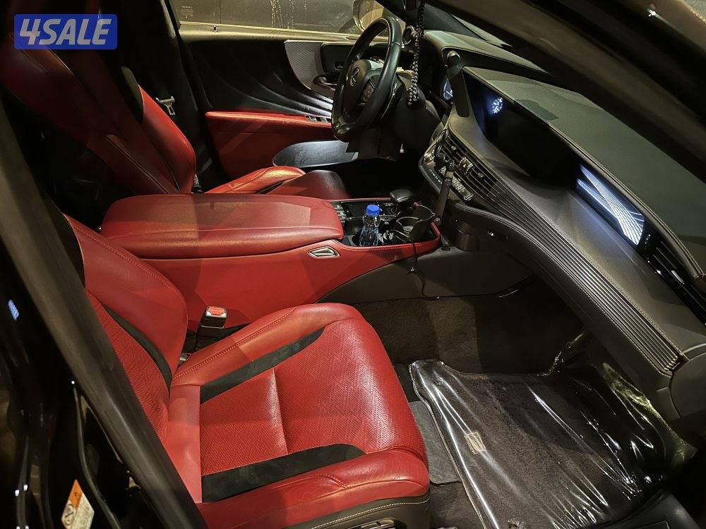 لكسز LS500 سبورت مديل 2018 ماشي 106 سيرفس منتظم شرط الفحص(صبغ الوكاله)8