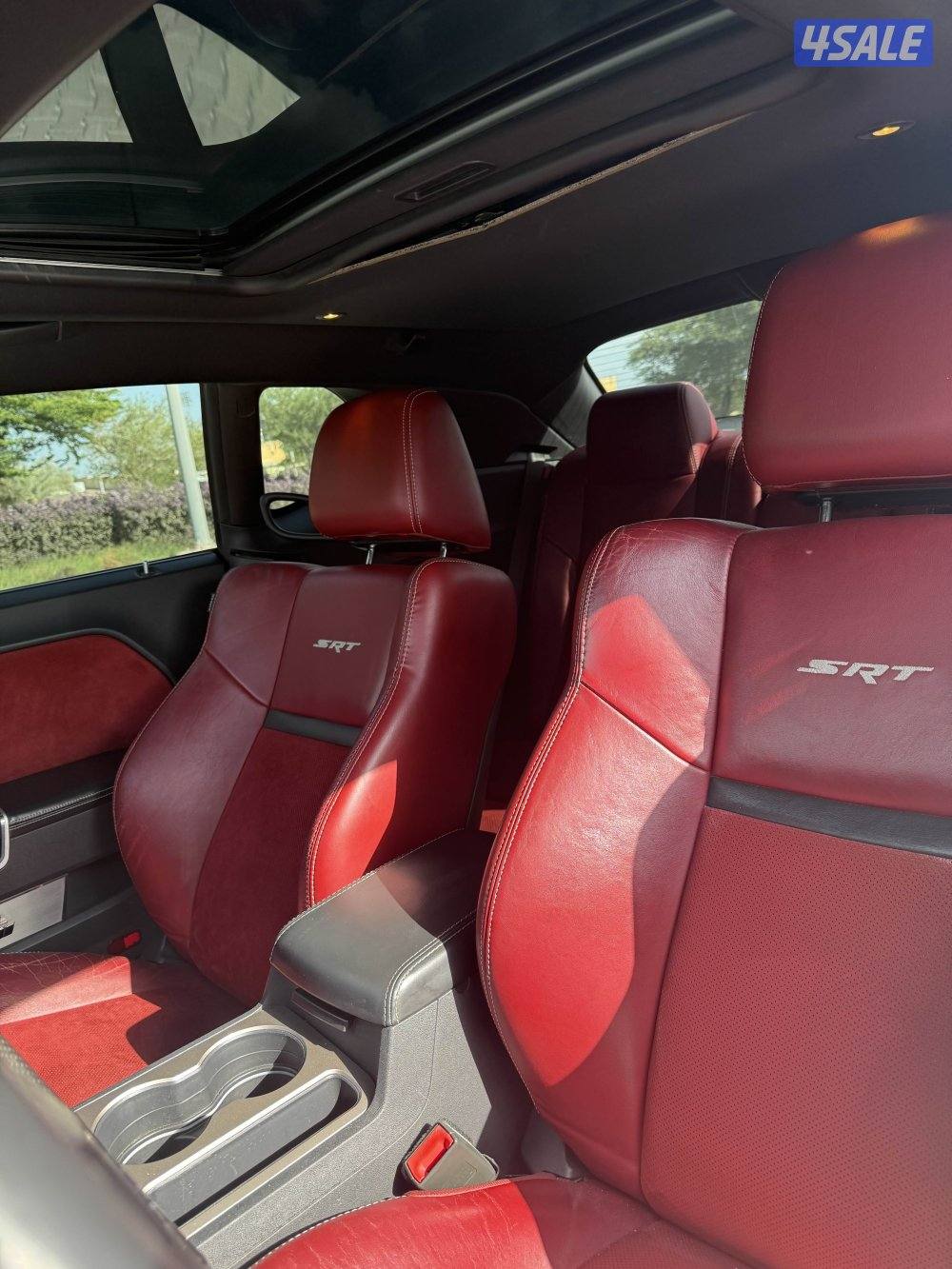 للبيع تشالنجر 2013 SRT8 6.4L4