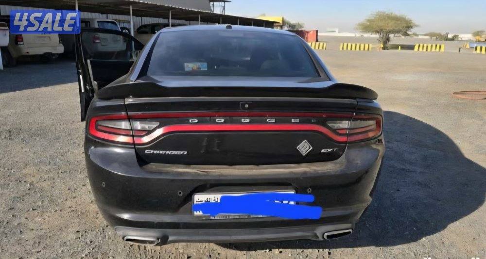 DODGE CHARGER SXT 20185