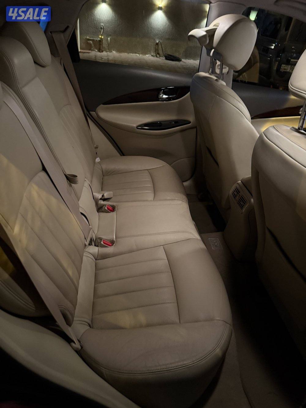 انفينتي EX375