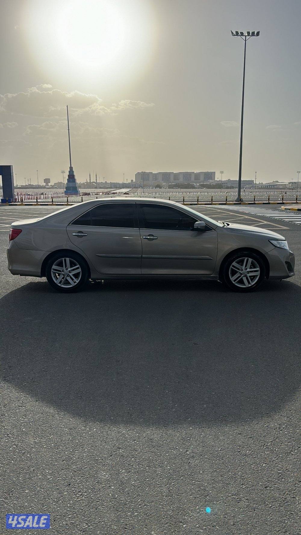 للبيع كامري5