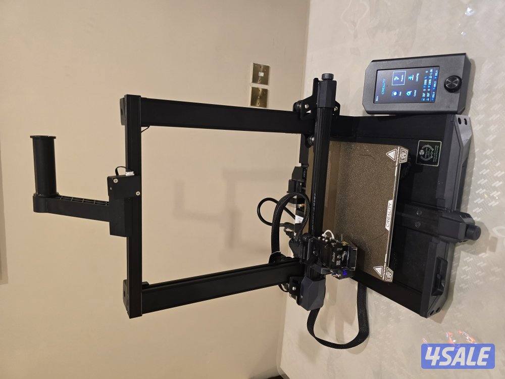 طابعة ثلاثية الأبعاد Ender 3 S1 مستعملة بحالة جيدة 3d printer1