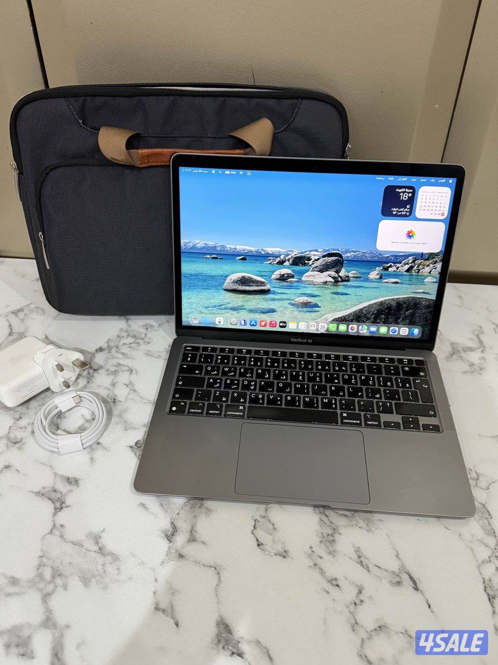 ماك بوك اير M10