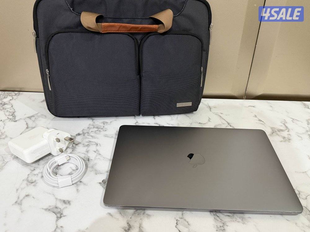 ماك بوك اير M11